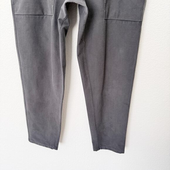 [Lululemon] Graphite Gray Utilitech Pull-On Stretch Bowline Pants Size Large L - Picture 8 of 11